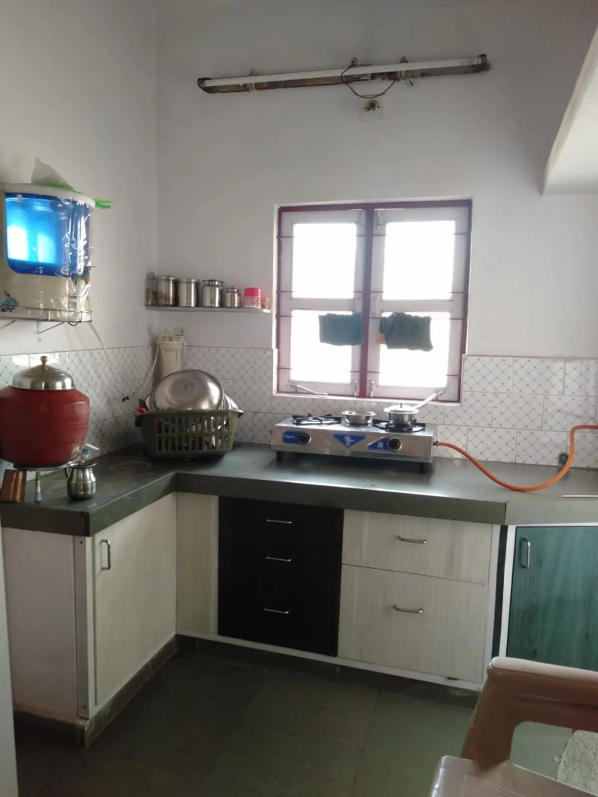 Fully furnished Flat for Sale in Darshan Complex, Ghatlodia, Ahmedabad