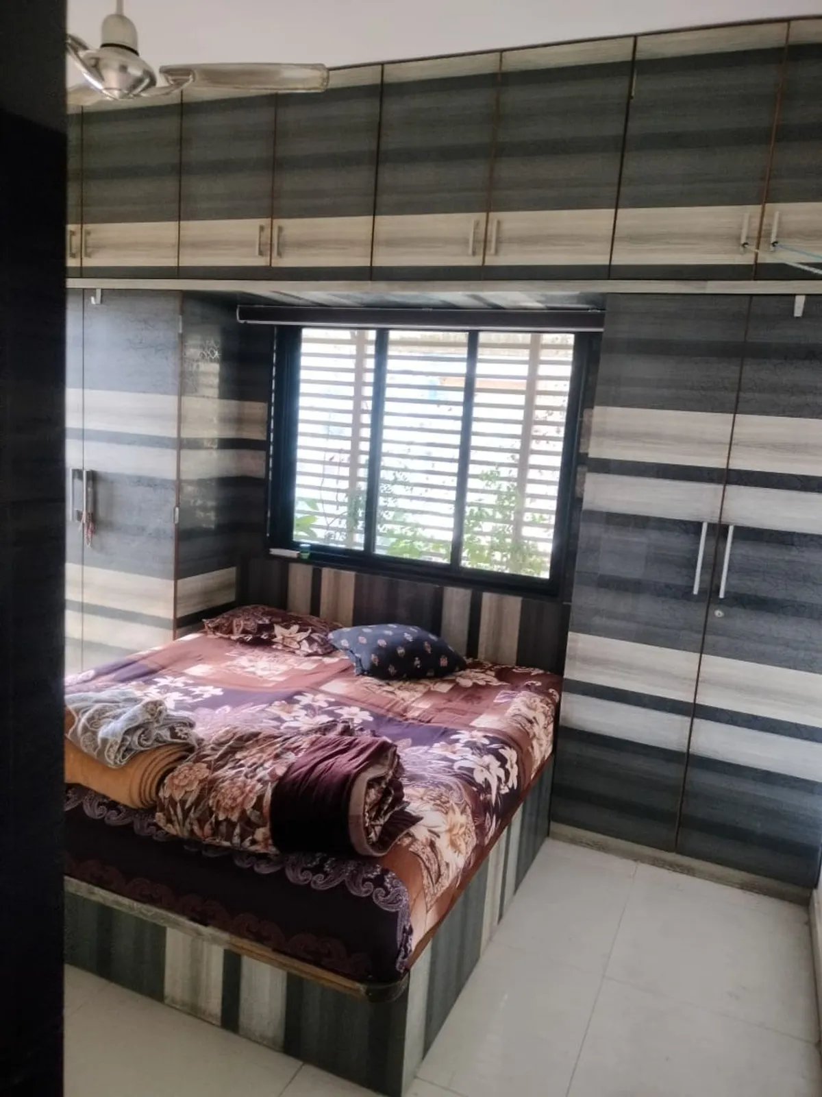Fully furnished Flat for Sale in Sahjanand Residency, Memnagar, Ahmedabad