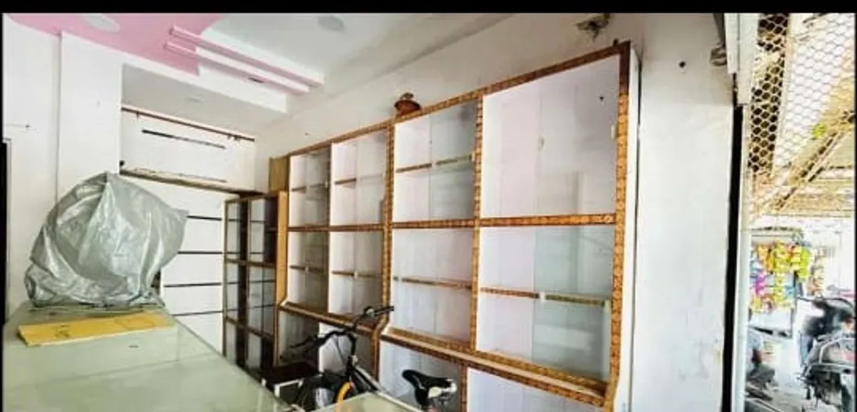 Shop for Rent in Yes Avanue, Chandkheda, Ahmedabad