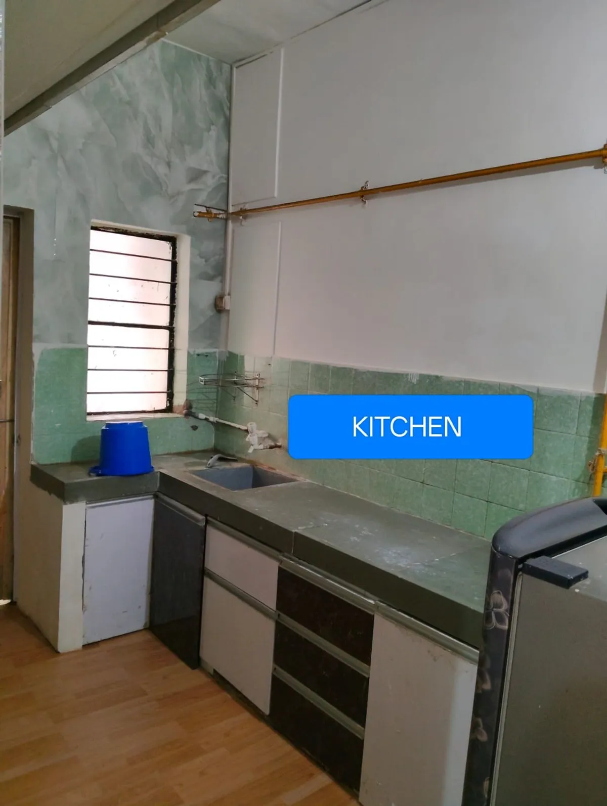 Fully furnished Flat for Sale in Kenyug Apartment\r, Shyamal, Ahmedabad