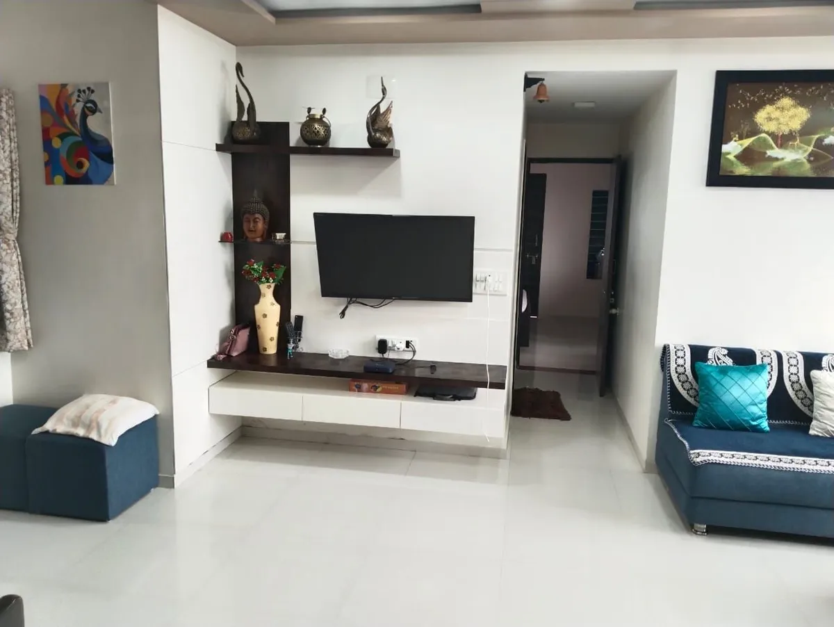 Fully furnished Flat for Sale in Mahavir Tower, Ghatlodia, Ahmedabad