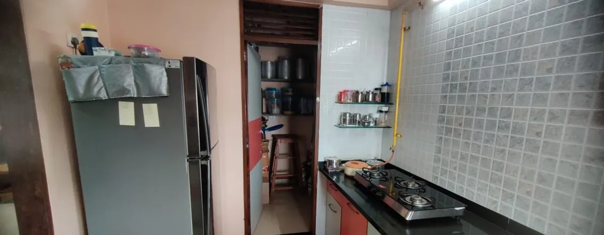 Fully furnished Flat for Sale in Avadh Parklane, Science City, Ahmedabad