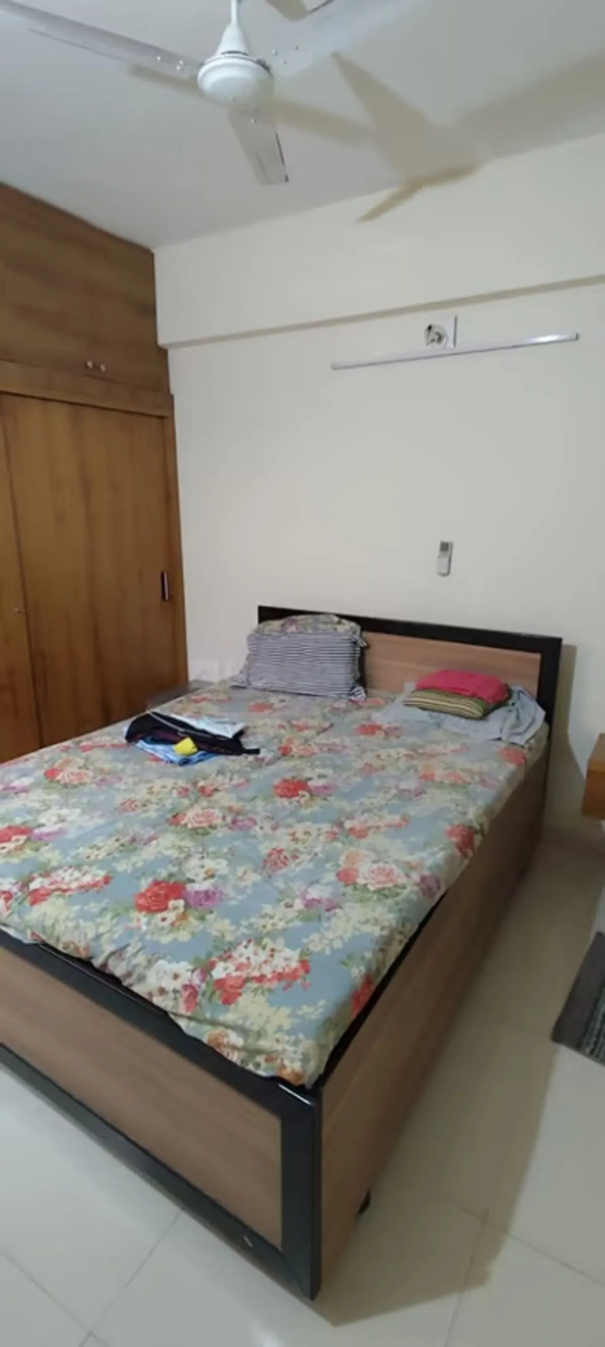 Fully furnished Flat for Sale in Kameshwar Jyot, Ambawadi, Ahmedabad