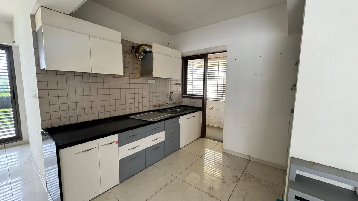 Flat for Sale in Aaryan City Phase 2, Gota, Ahmedabad