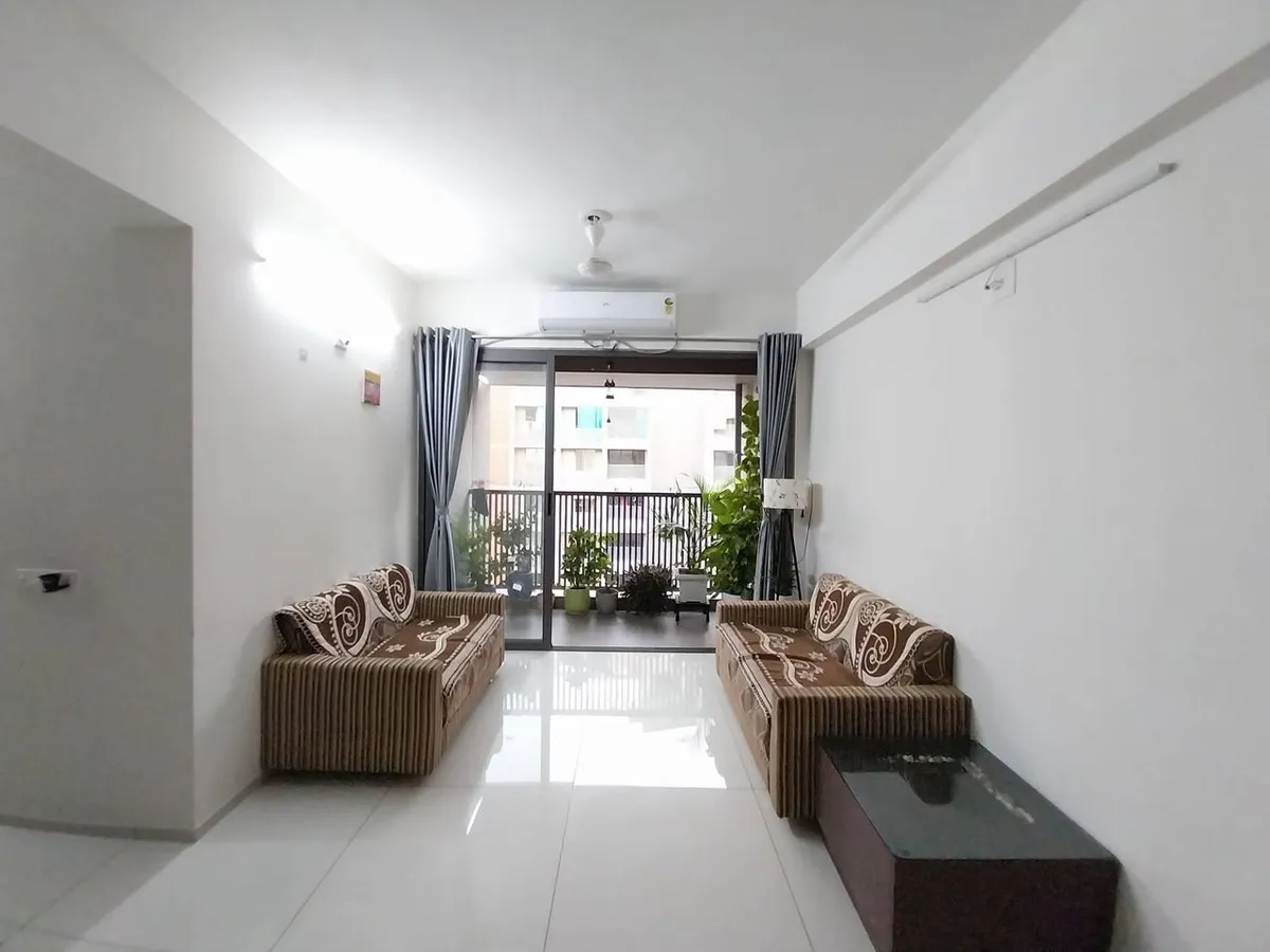 Flat for Sale in Royal Living, Vaishno Devi, Ahmedabad