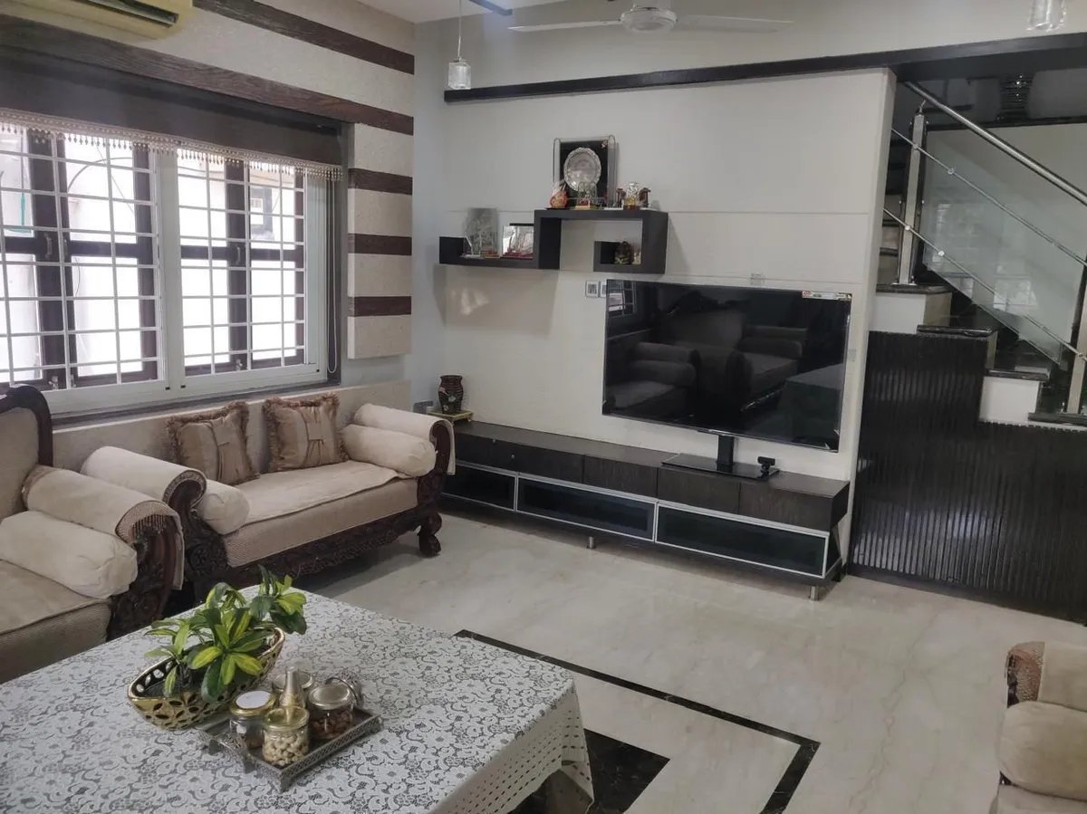 Silver Homes - Photo 3