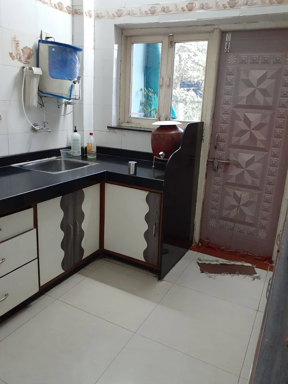 Fully furnished Flat for Sale in Neeldhara Apartment, Nava Vadaj, Ahmedabad