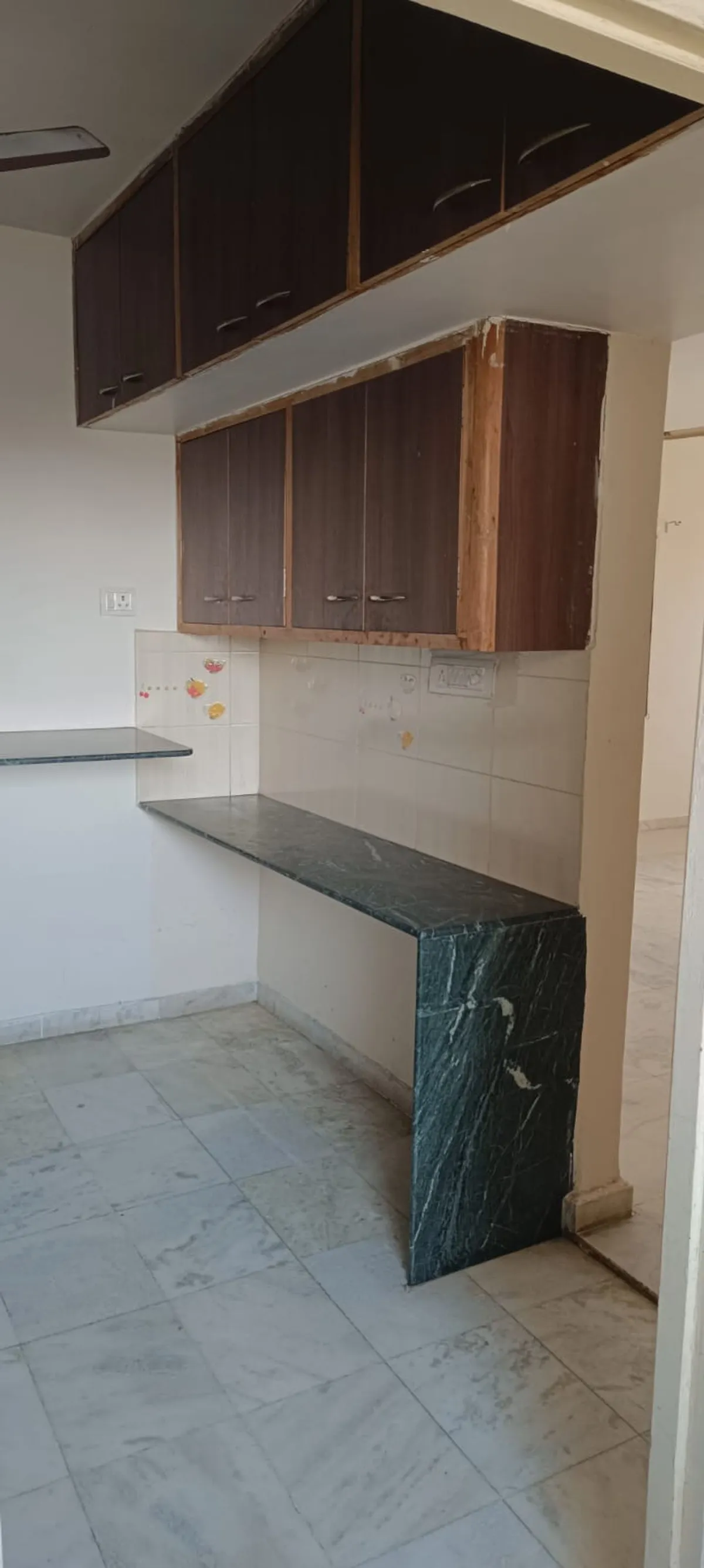 Flat for Sale in Sur Sagar Tower, Ghatlodia, Ahmedabad
