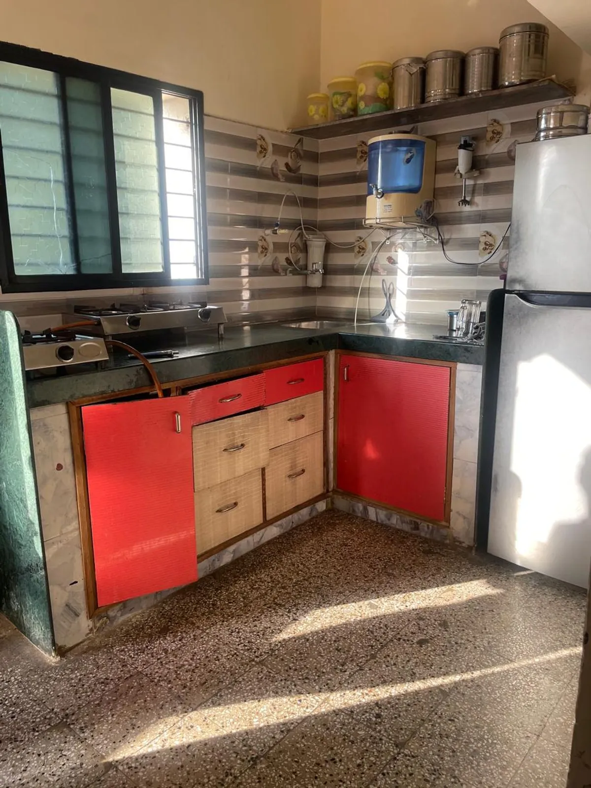 Mrunal Apartment - Photo 3