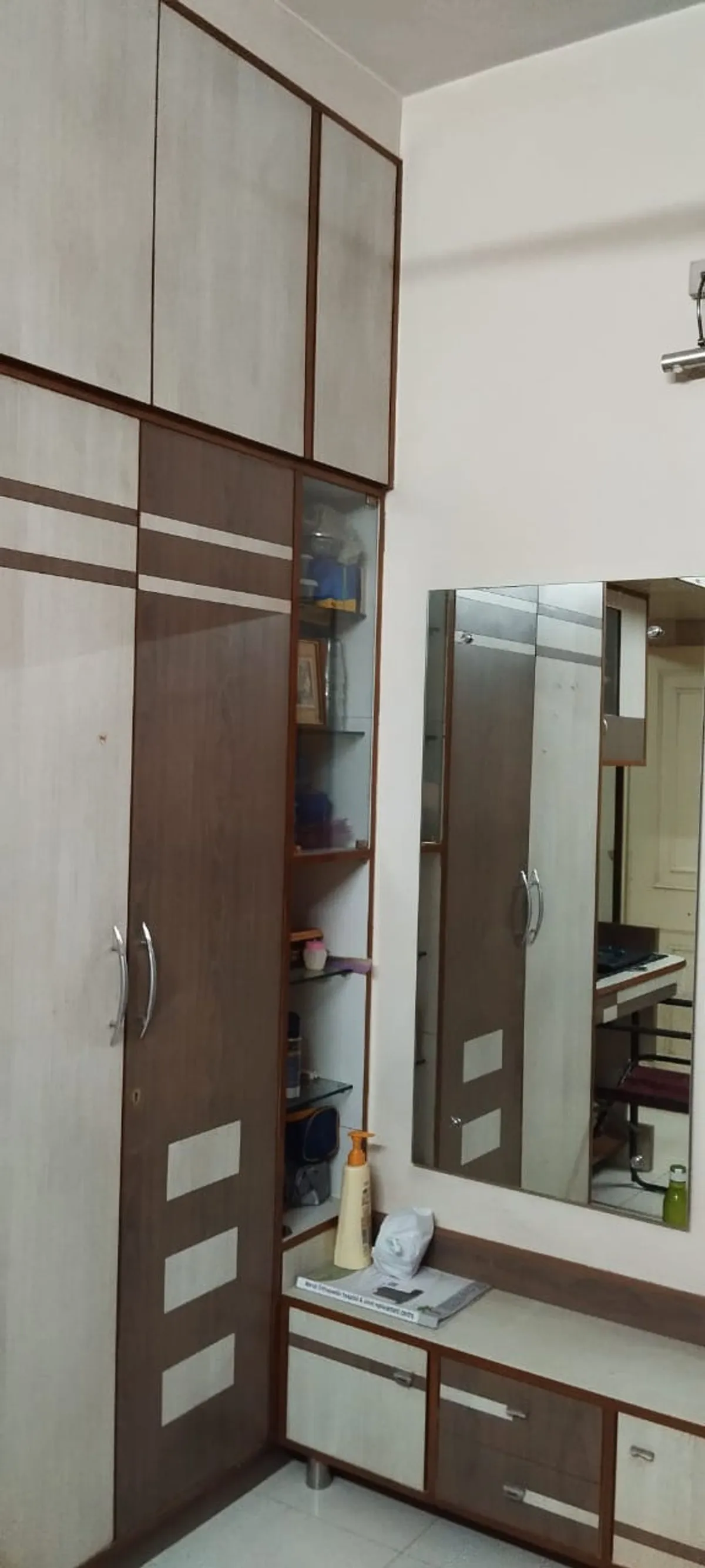 Fully furnished Flat for Sale in Kamal Apartment, Ghatlodia, Ahmedabad