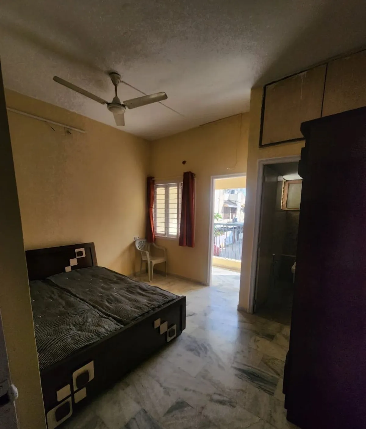 Flat for Sale in Soham Rowhouse, Thaltej, Ahmedabad