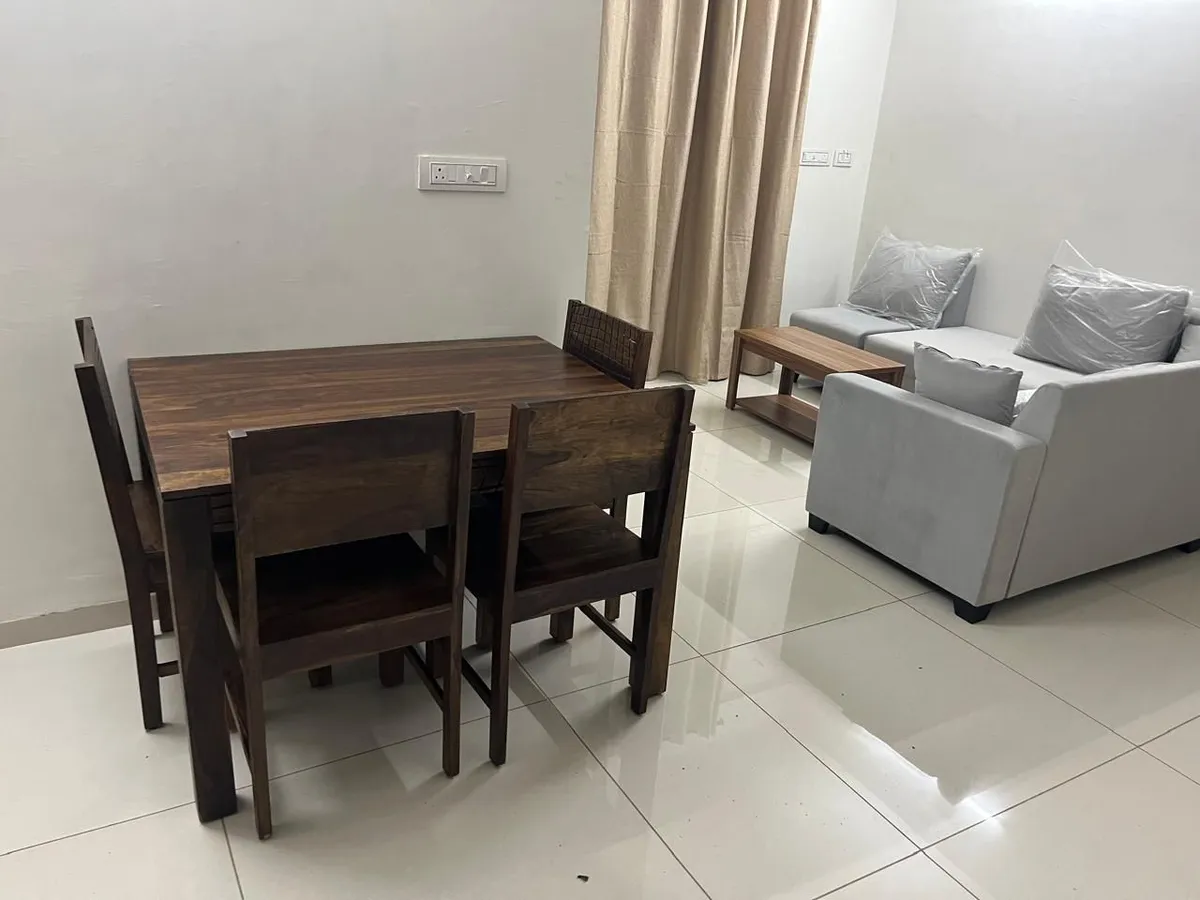 Flat for Sale in Sky Elegante, Motera, Ahmedabad
