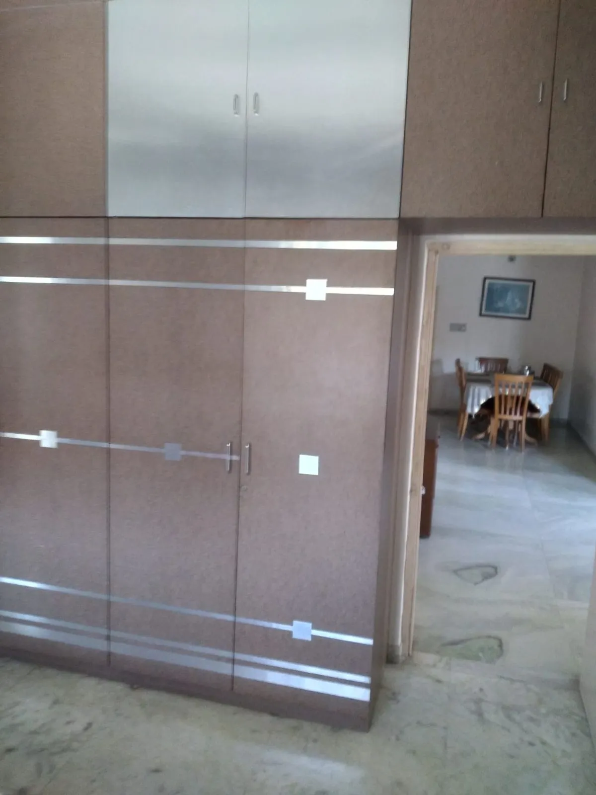 Fully furnished Flat for Sale in Rushabh Flat, Navrangpura, Ahmedabad
