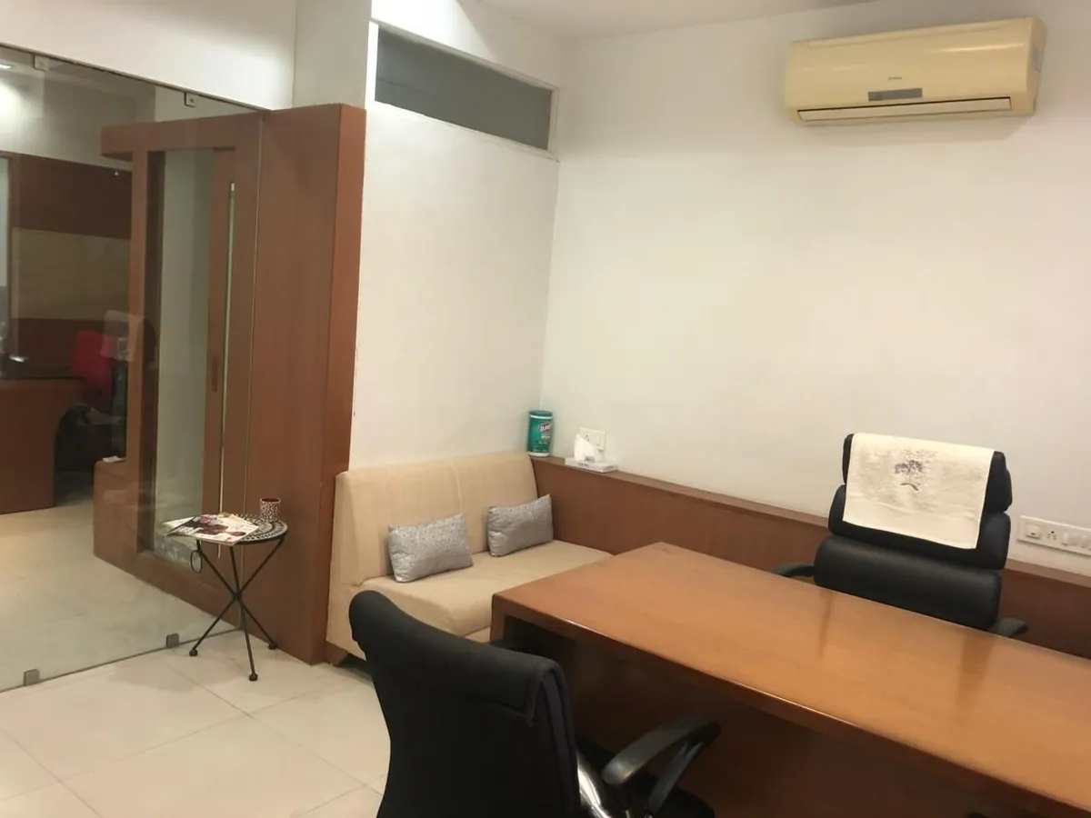 Super Mall - Photo 2