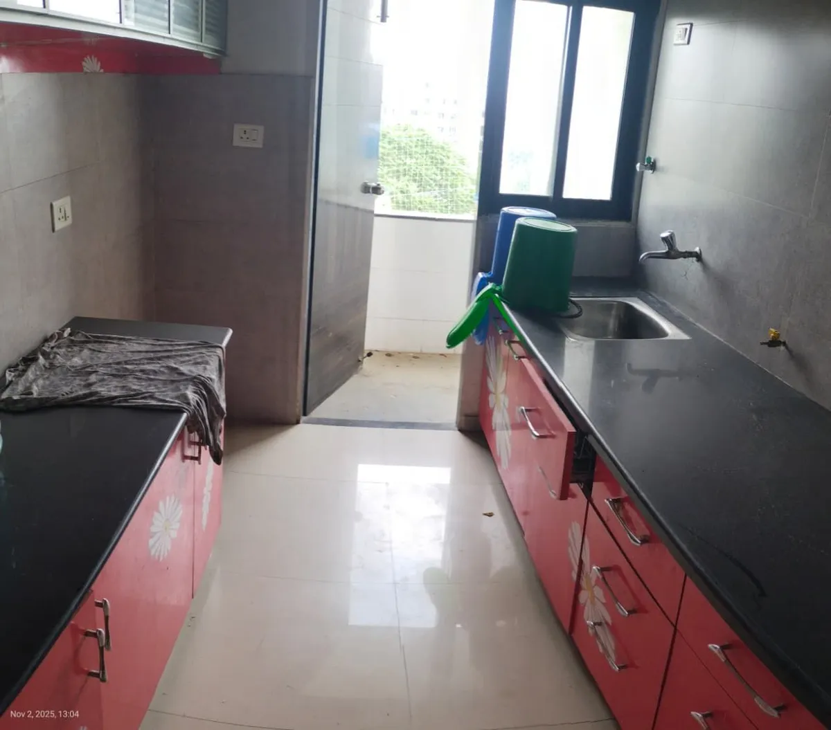 Fully furnished Flat for Rent in Unique Essenza, Sola, Ahmedabad
