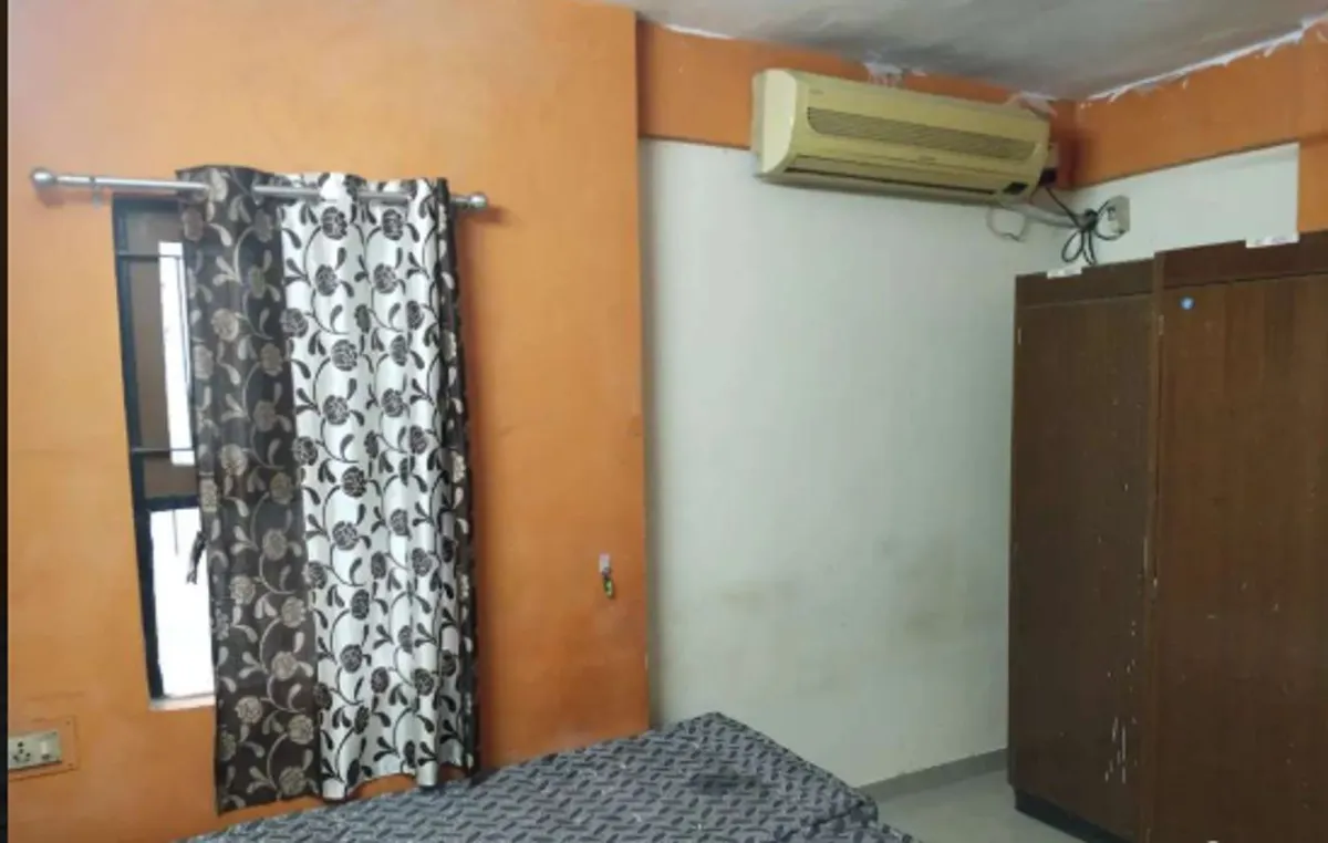 Fully furnished Flat for Sale in Shubh Darshan Appartment, Satellite, Ahmedabad