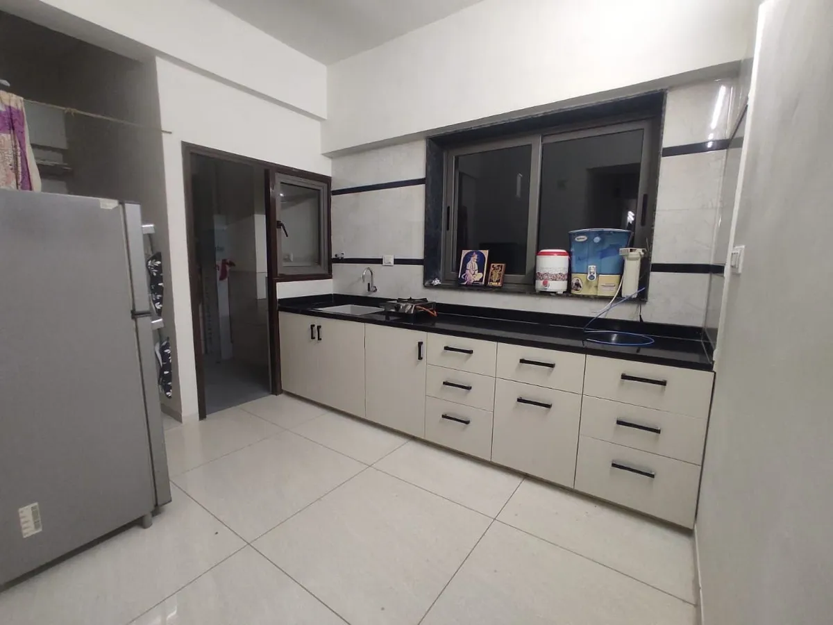 Fully furnished Flat for Rent in Dwarkesh Opulence, Vaishno Devi, Ahmedabad