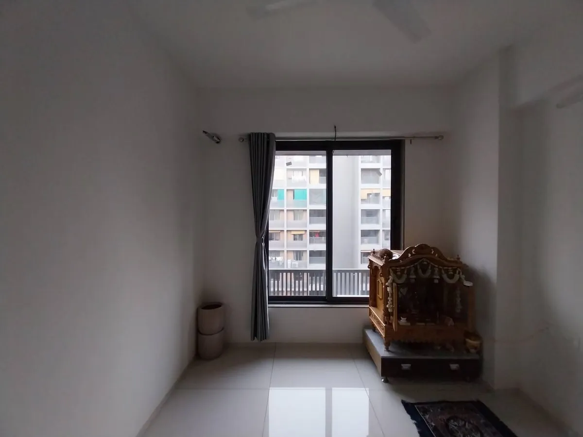 Flat for Sale in Royal Living, Vaishno Devi, Ahmedabad