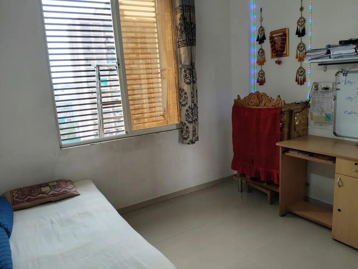 Flat for Sale in Prathna Pearl, Gota, Ahmedabad