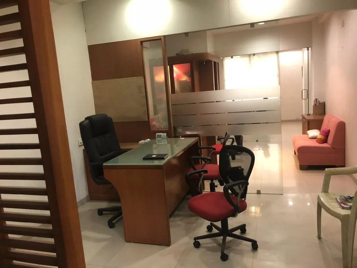 Super Mall - Photo 3