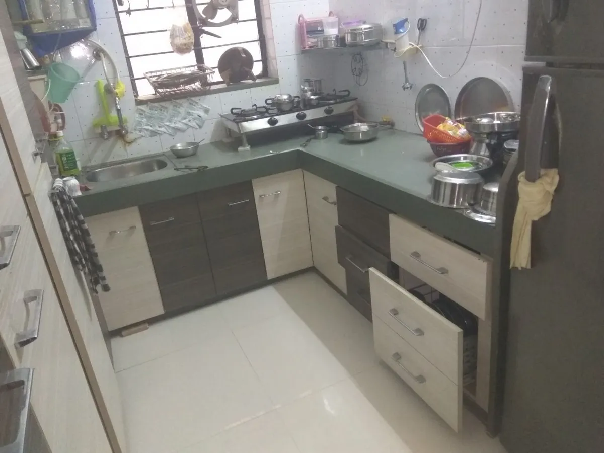 Flat for Sale in Sarang Apartment, Ambawadi, Ahmedabad