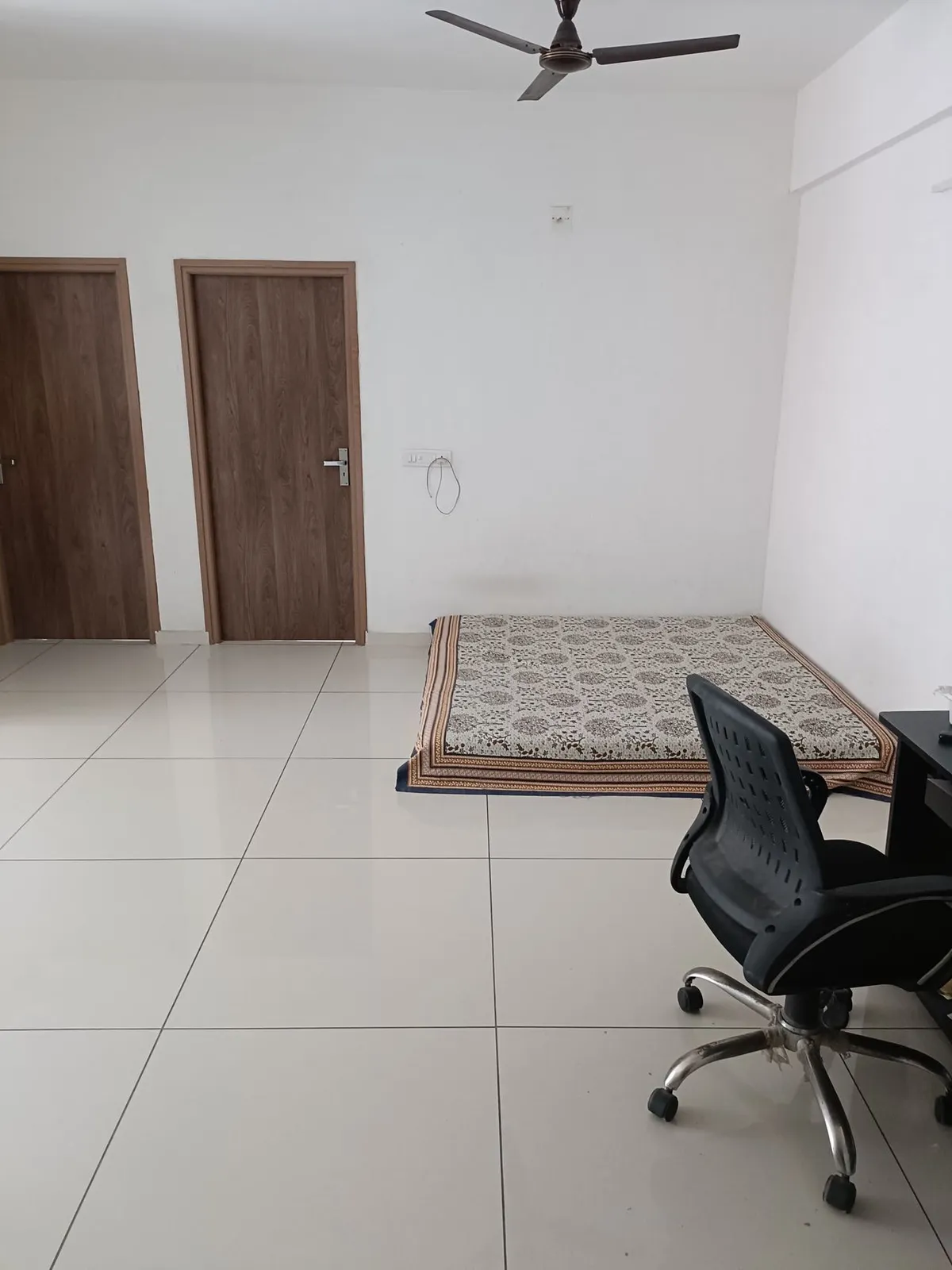 Flat for Sale in Shree Narayan Exotica, Memnagar, Ahmedabad