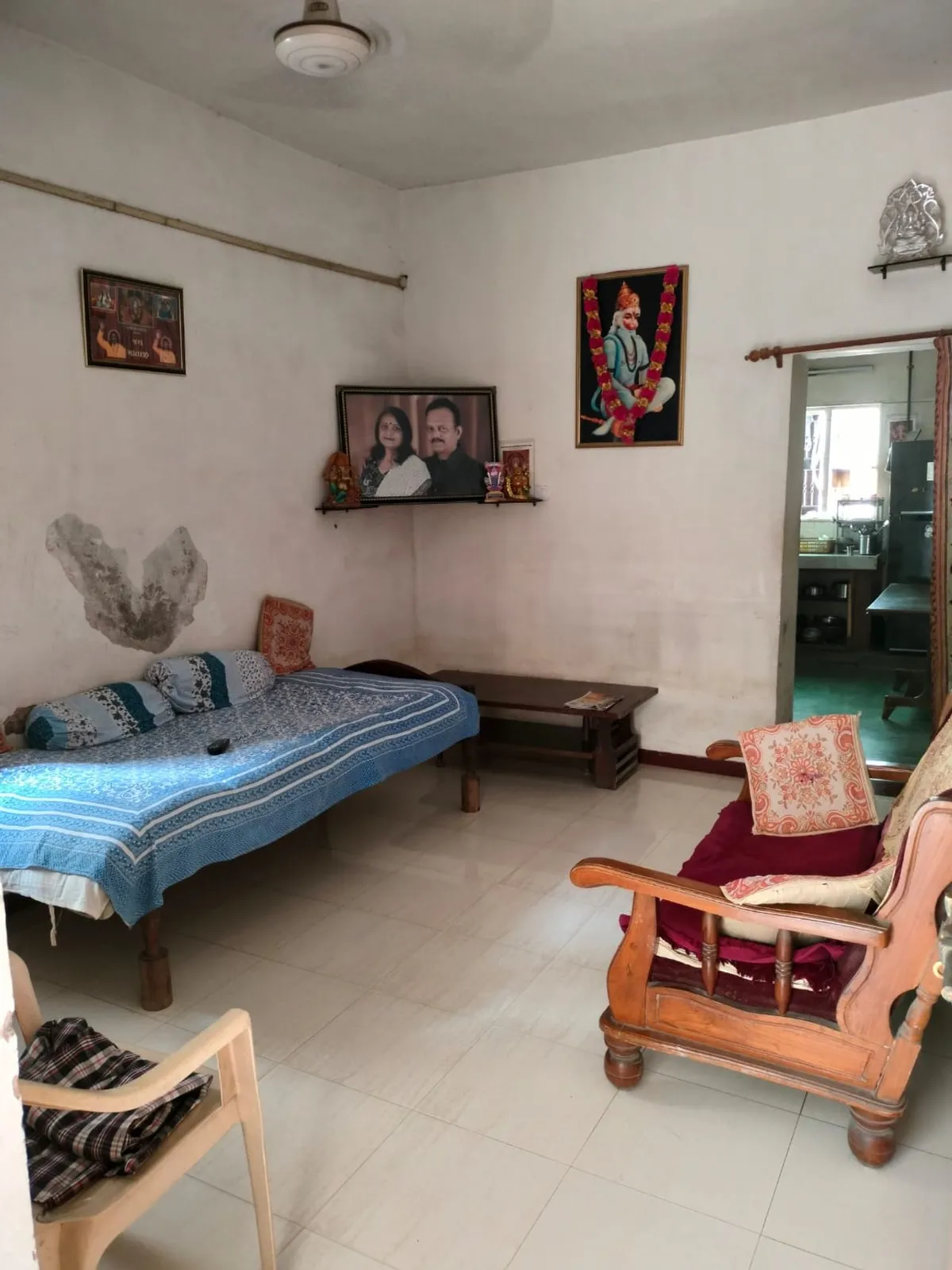 Flat for Sale in Gayatri Nagar Society, Jivraj Park, Ahmedabad