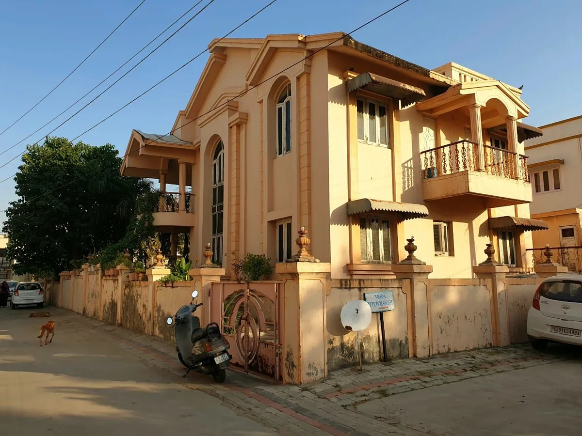 Fully furnished Bungalow for Sale in New Rangsagar Society, Bopal, Ahmedabad