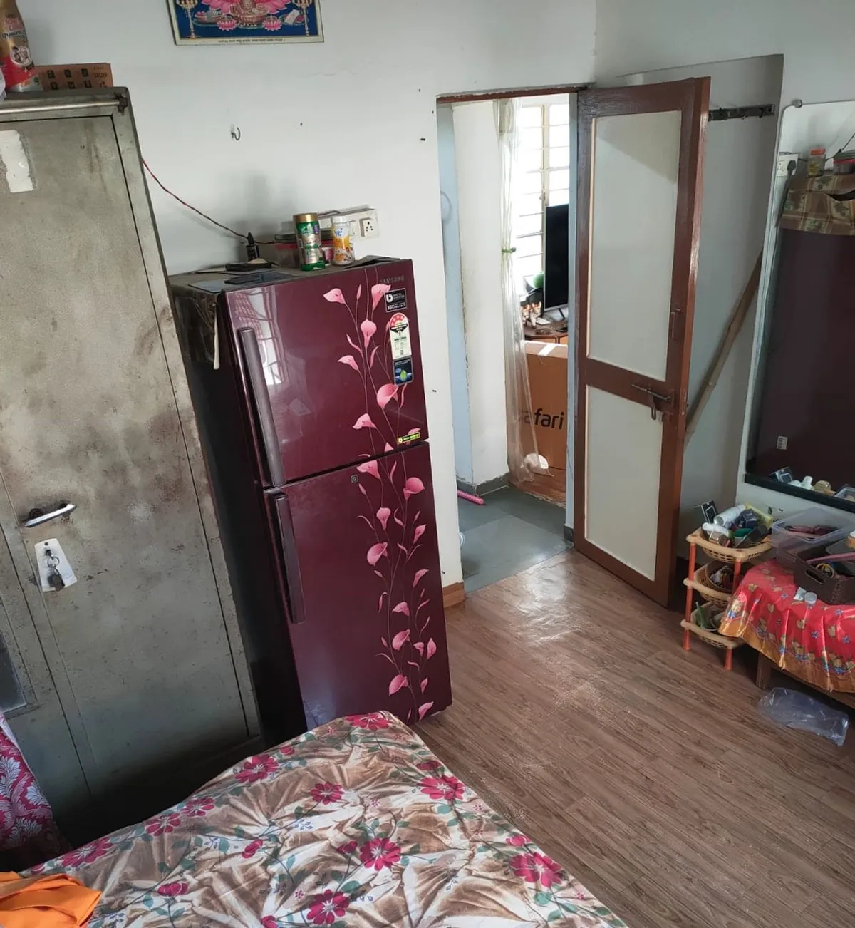 Tenement for Sale in Jaybhanu Society, Chanakyapuri, Ahmedabad
