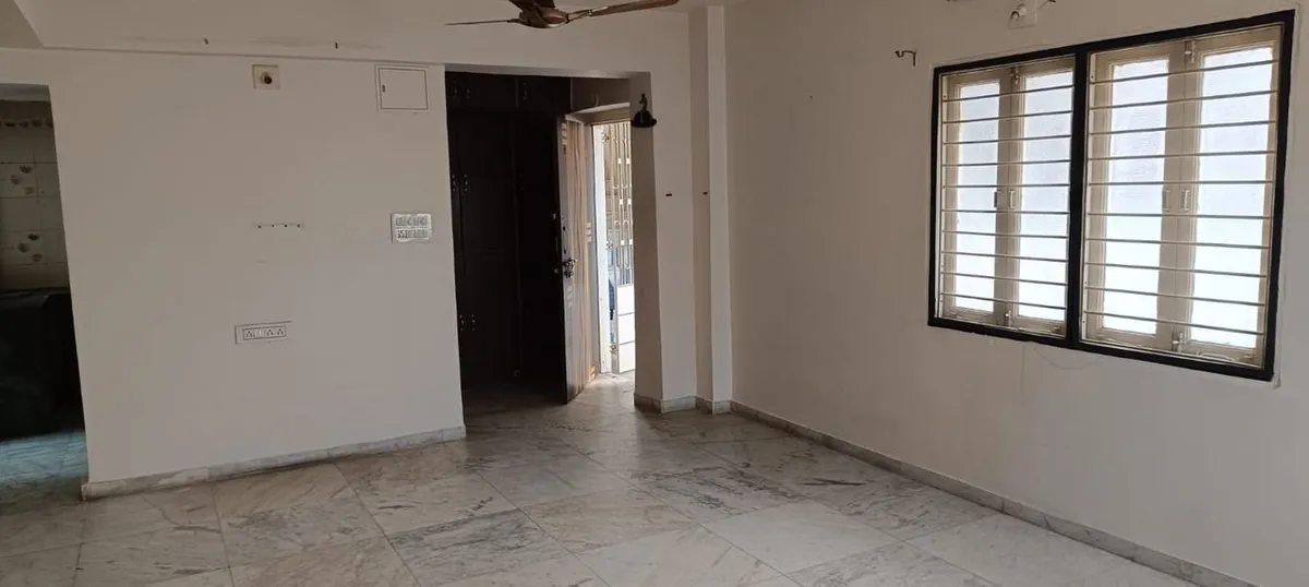 Flat for Sale in Sur Sagar Tower, Ghatlodia, Ahmedabad