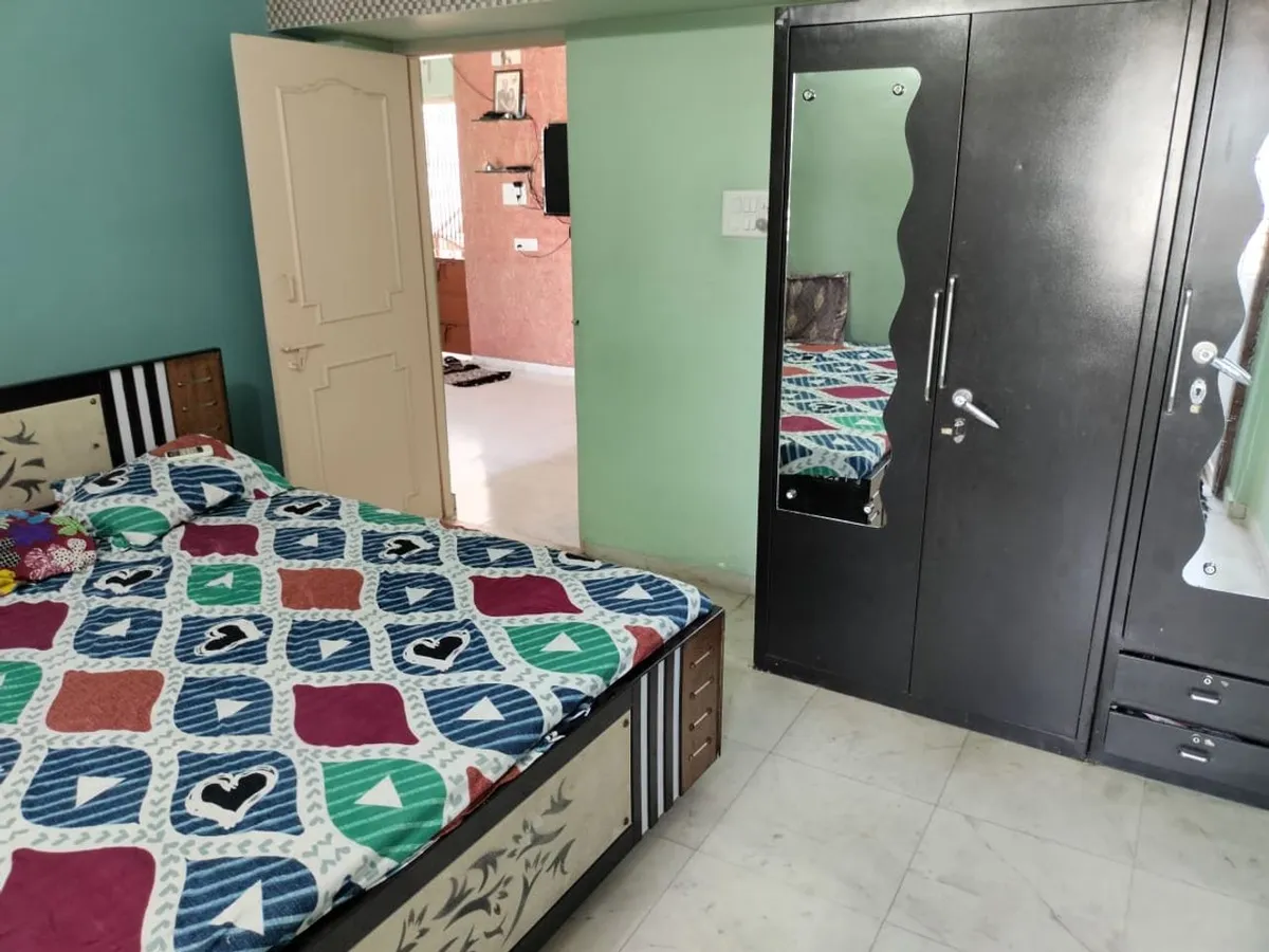 Flat for Sale in Tulsi Apartments, Jodhpur, Ahmedabad