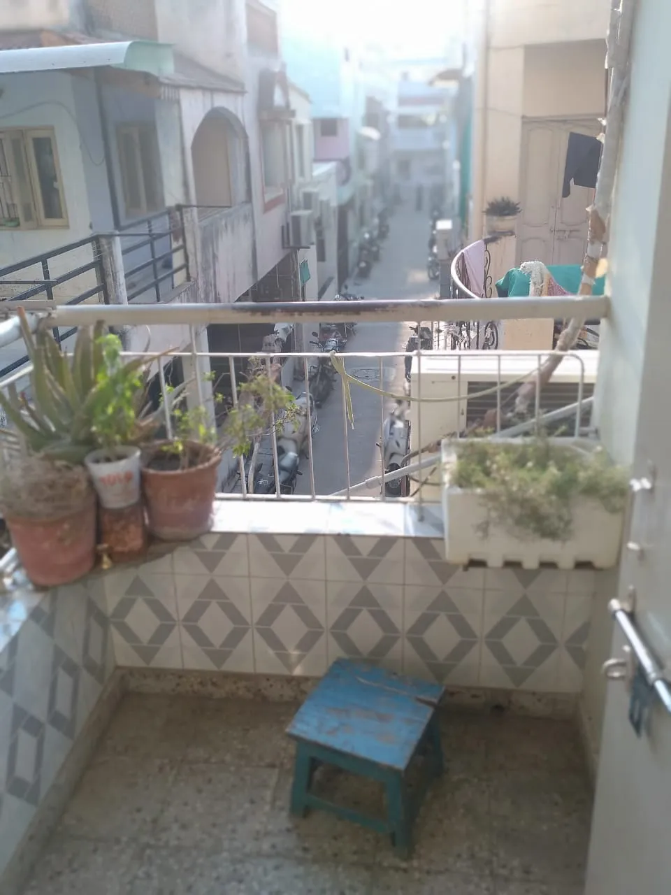 2 BHK Flat for Rent in VIRAT APPARTMENT, Satadhar, Ahmedabad - image 2