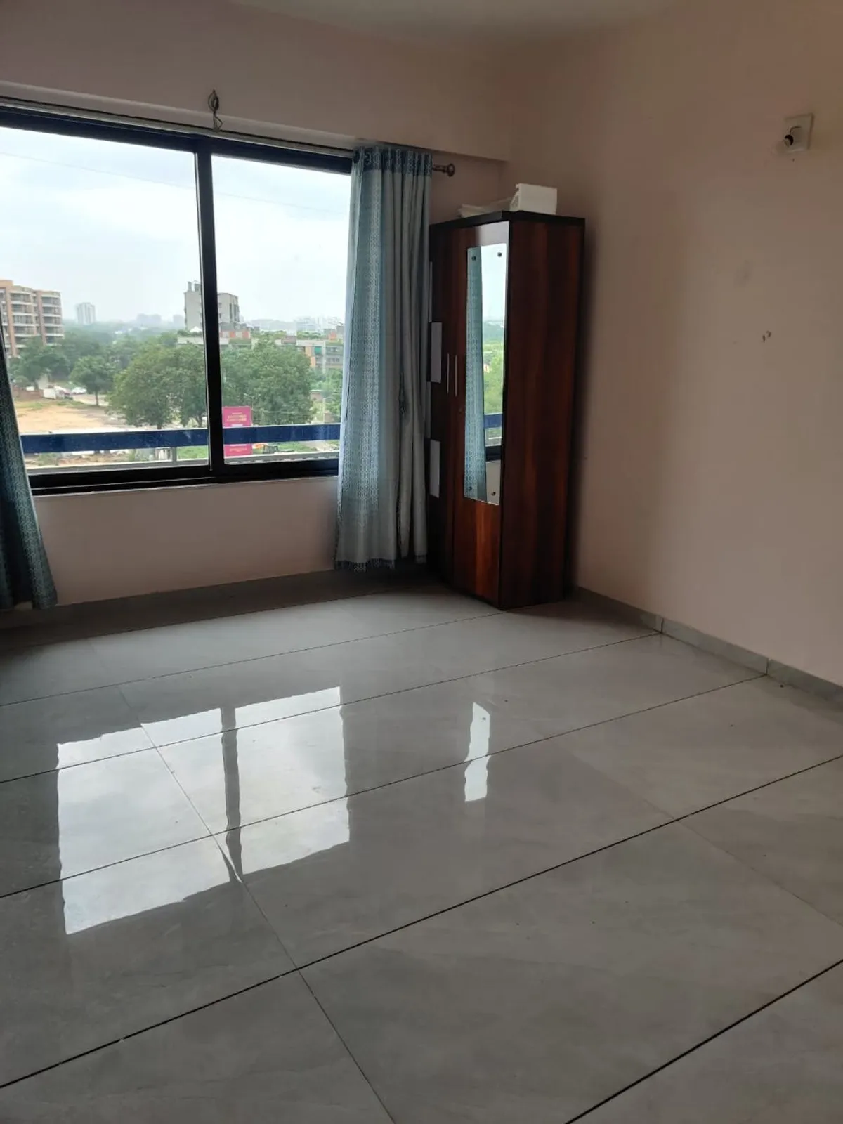 Flat for Rent in Skywalk Mangalam, Zundal, Ahmedabad