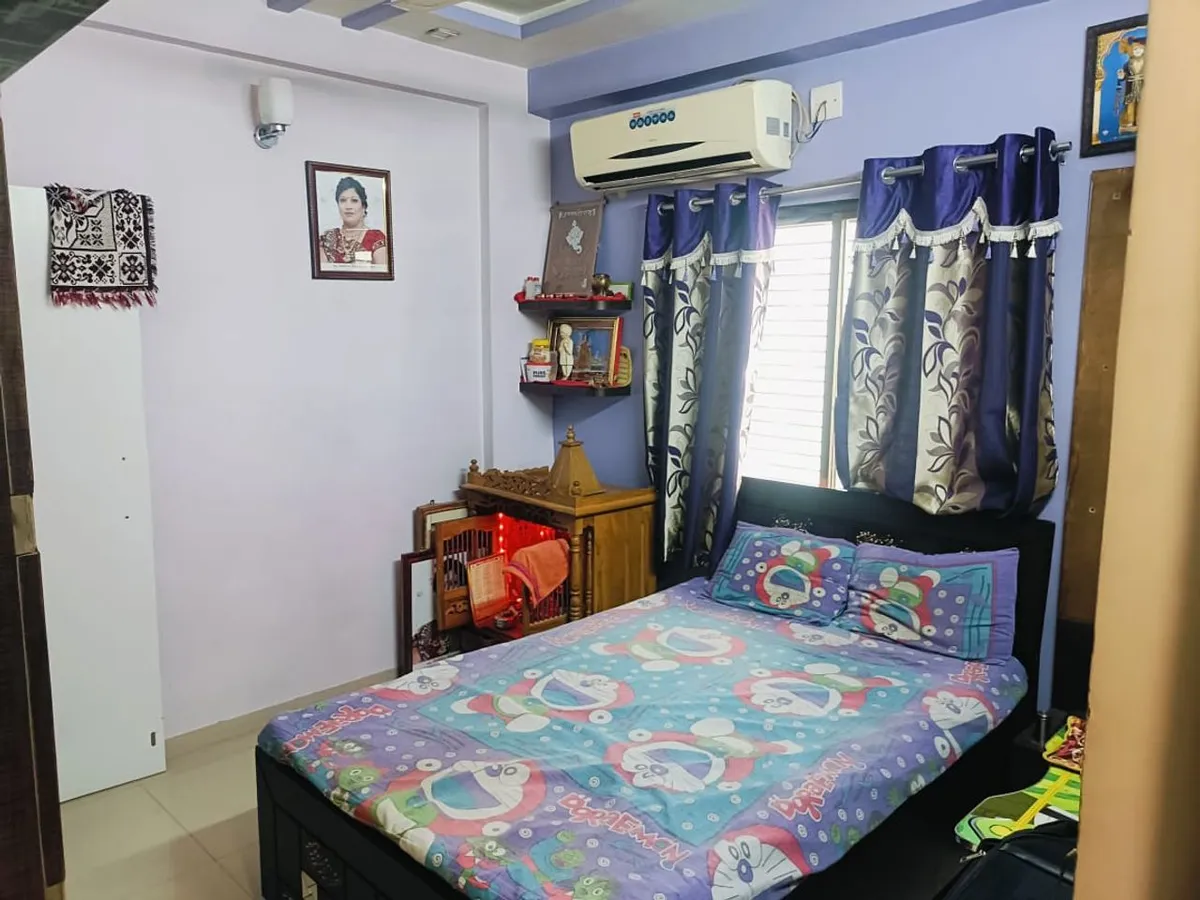 Fully furnished Flat for Sale in Shri Hari Arjun, Ghatlodia, Ahmedabad