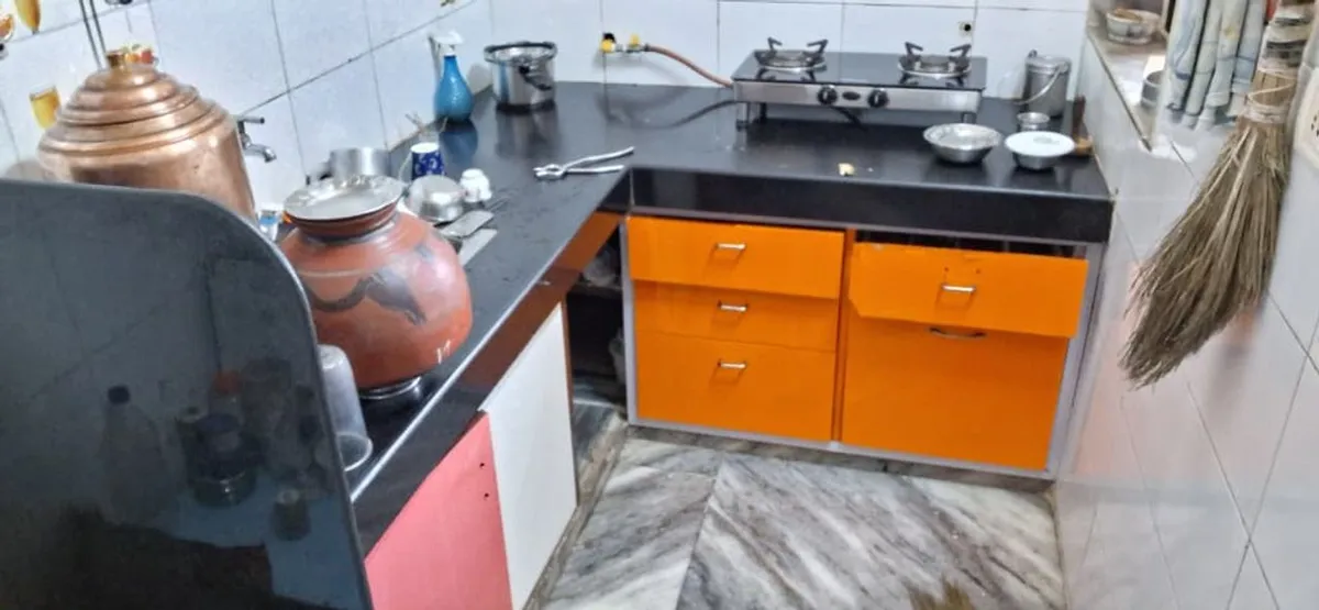 Fully furnished Tenement for Sale in Gujrat Housing Board, Chandkheda, Ahmedabad