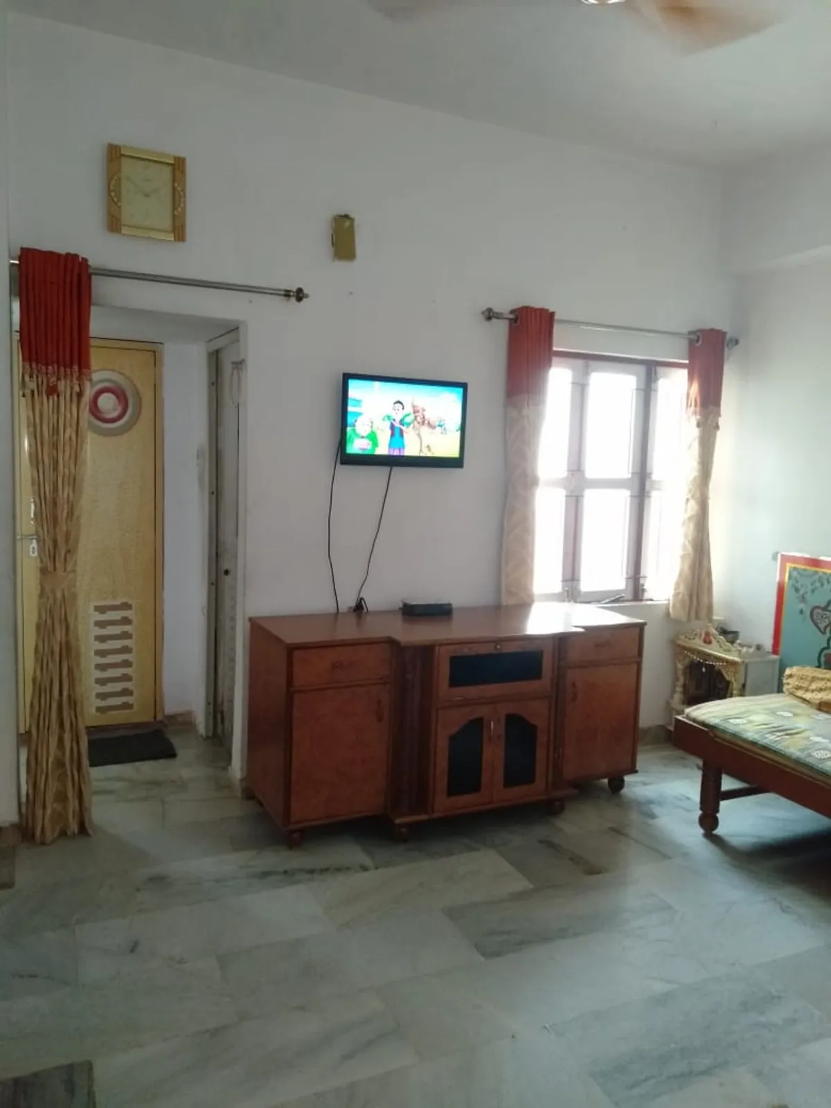 Fully furnished Flat for Sale in Darshan Complex, Ghatlodia, Ahmedabad