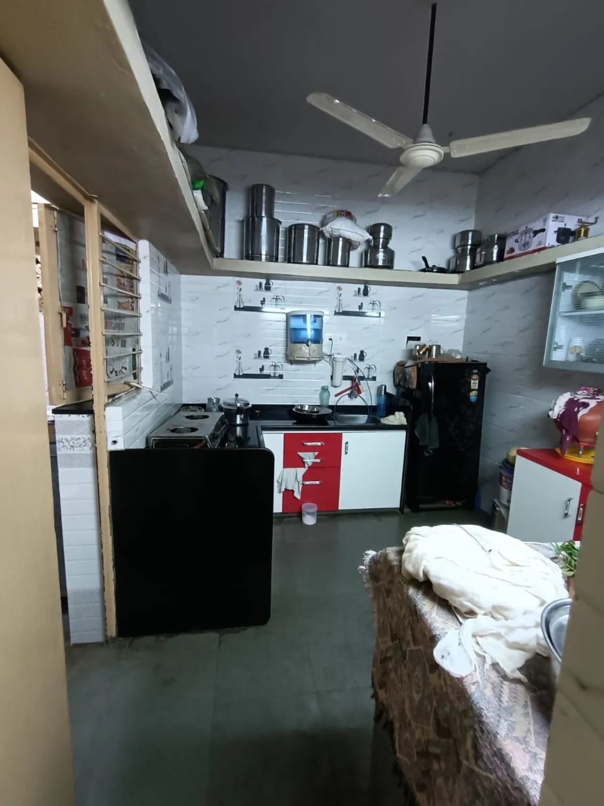 Flat for Sale in Rajiv Nagar Society, Chandlodia, Ahmedabad