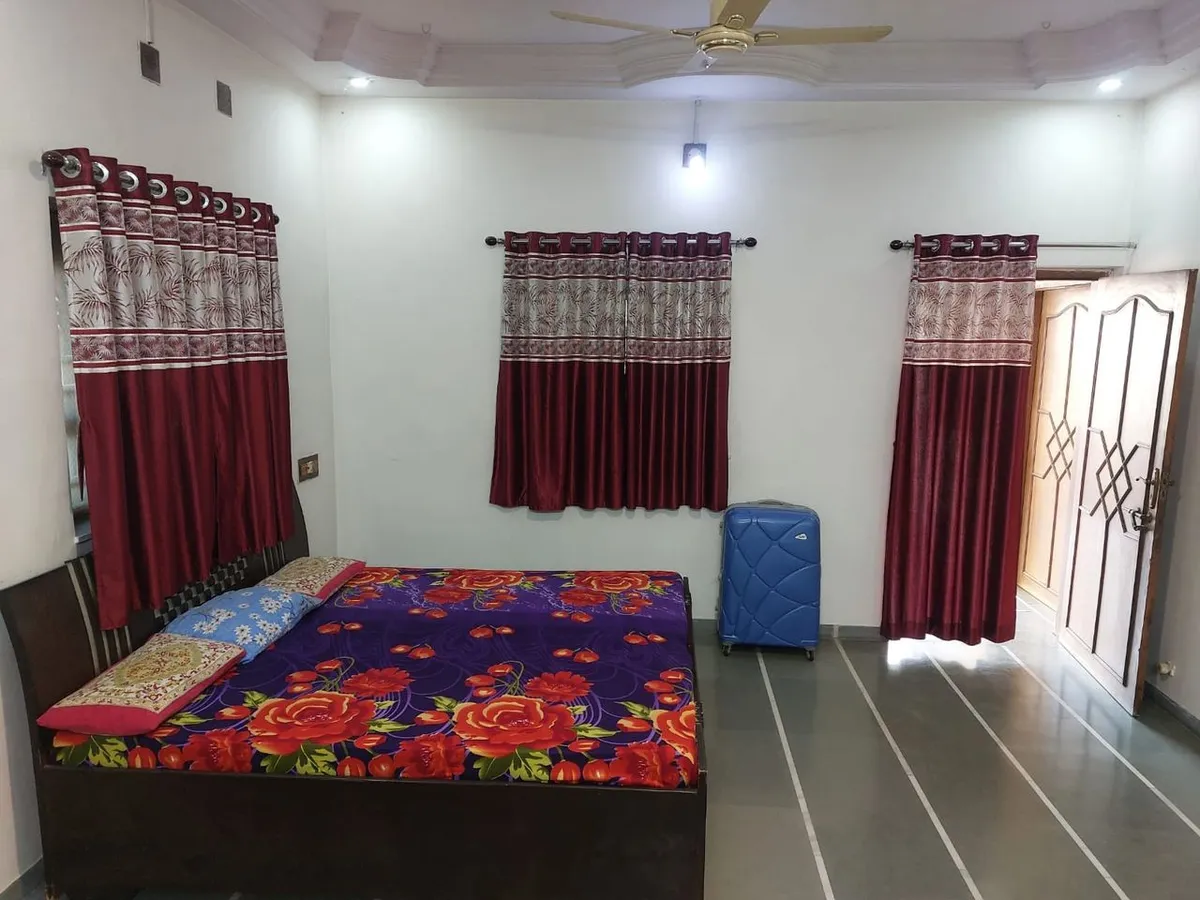 Tenement for Sale in Individual Tenement, Sabarmati, Ahmedabad