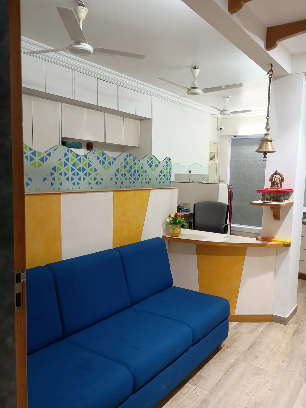 Office for Sale in Sur Sarthi Complex, Ambawadi, Ahmedabad