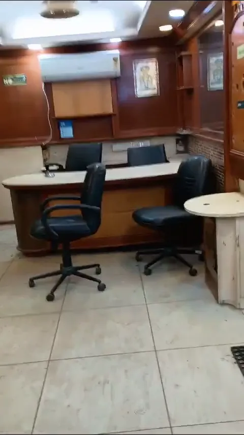 Fully furnished Showroom for Sale in Vikram Chamber, Ashram Road, Ahmedabad