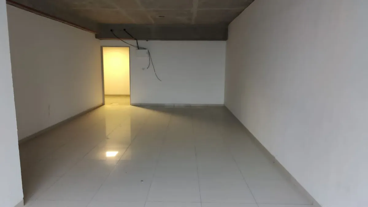 Office for Sale in Iconic Shyamal, Satellite, Ahmedabad
