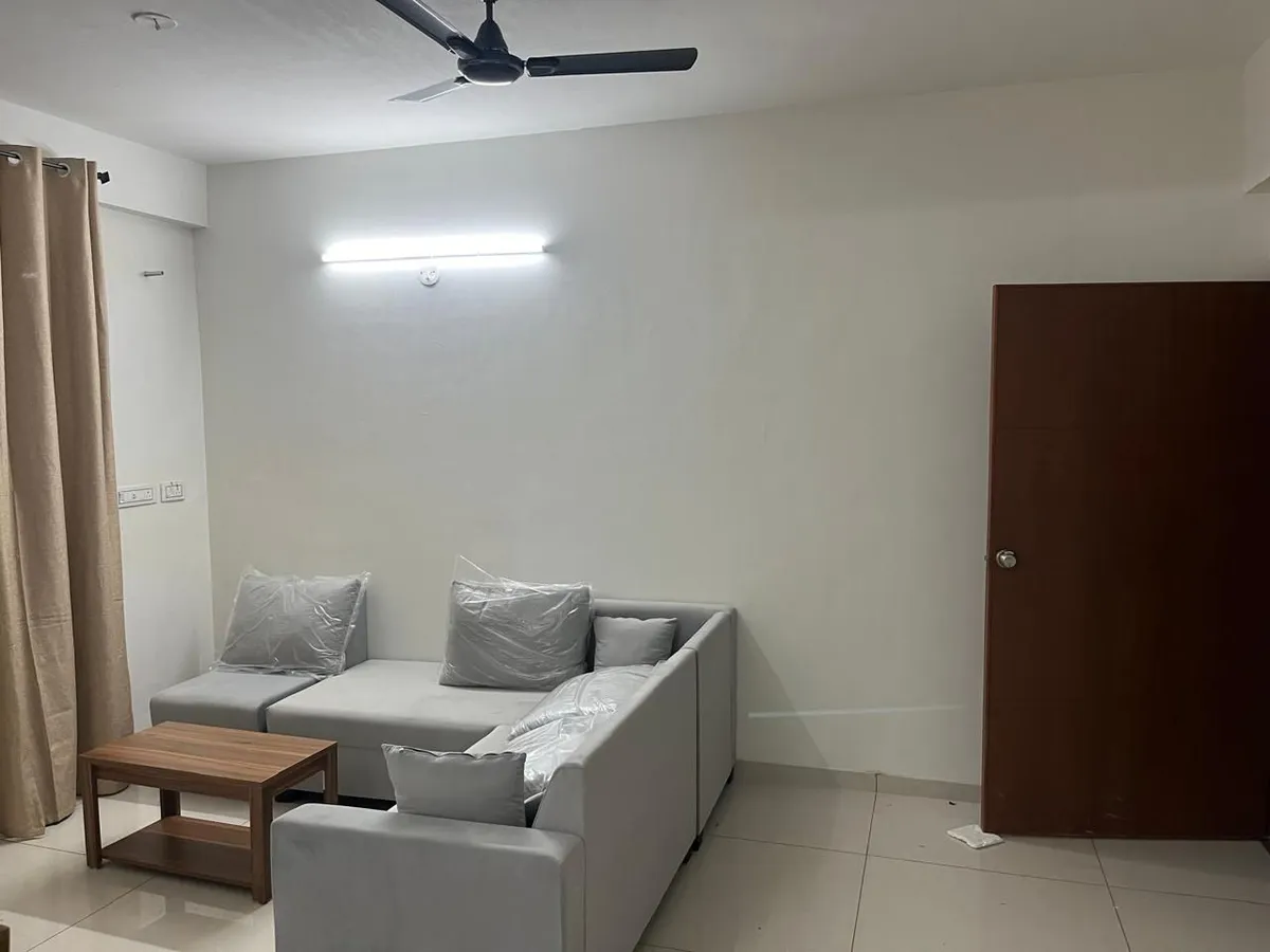 Flat for Sale in Sky Elegante, Motera, Ahmedabad