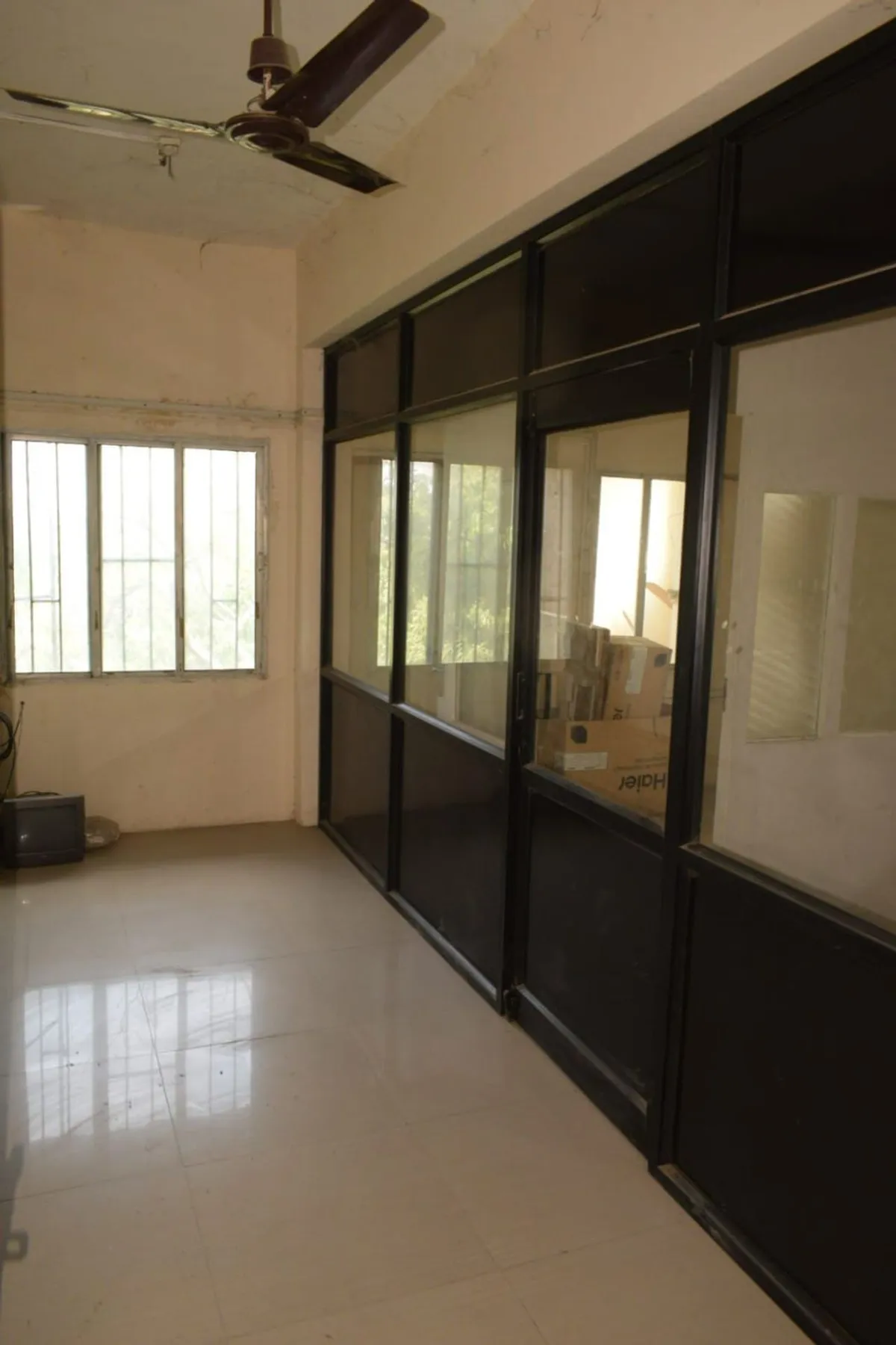 Office for Sale in Capital Commercial Center, Ellisbridge, Ahmedabad